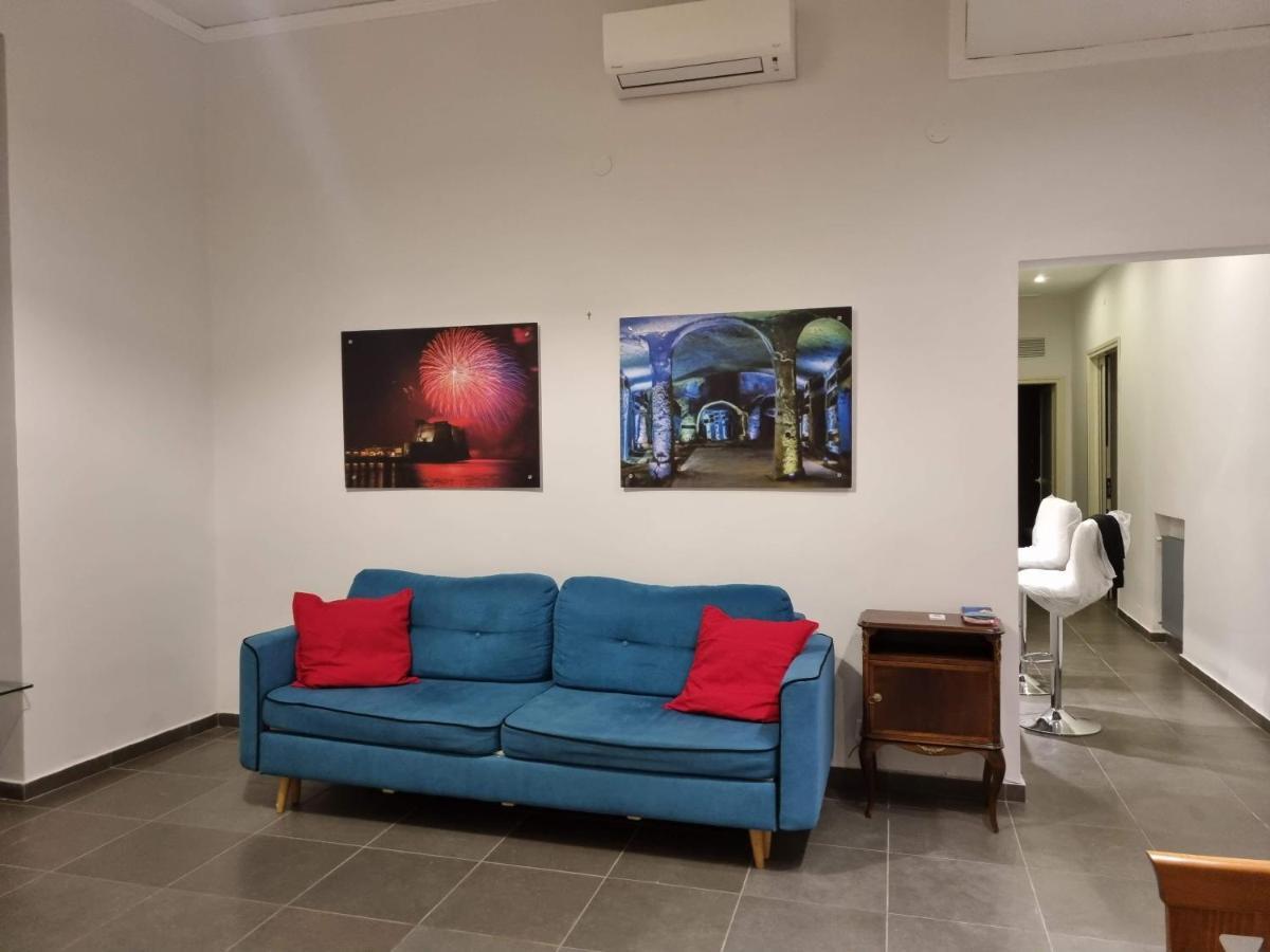 Napoli Sottosopra Chiaia Apartment Exterior foto