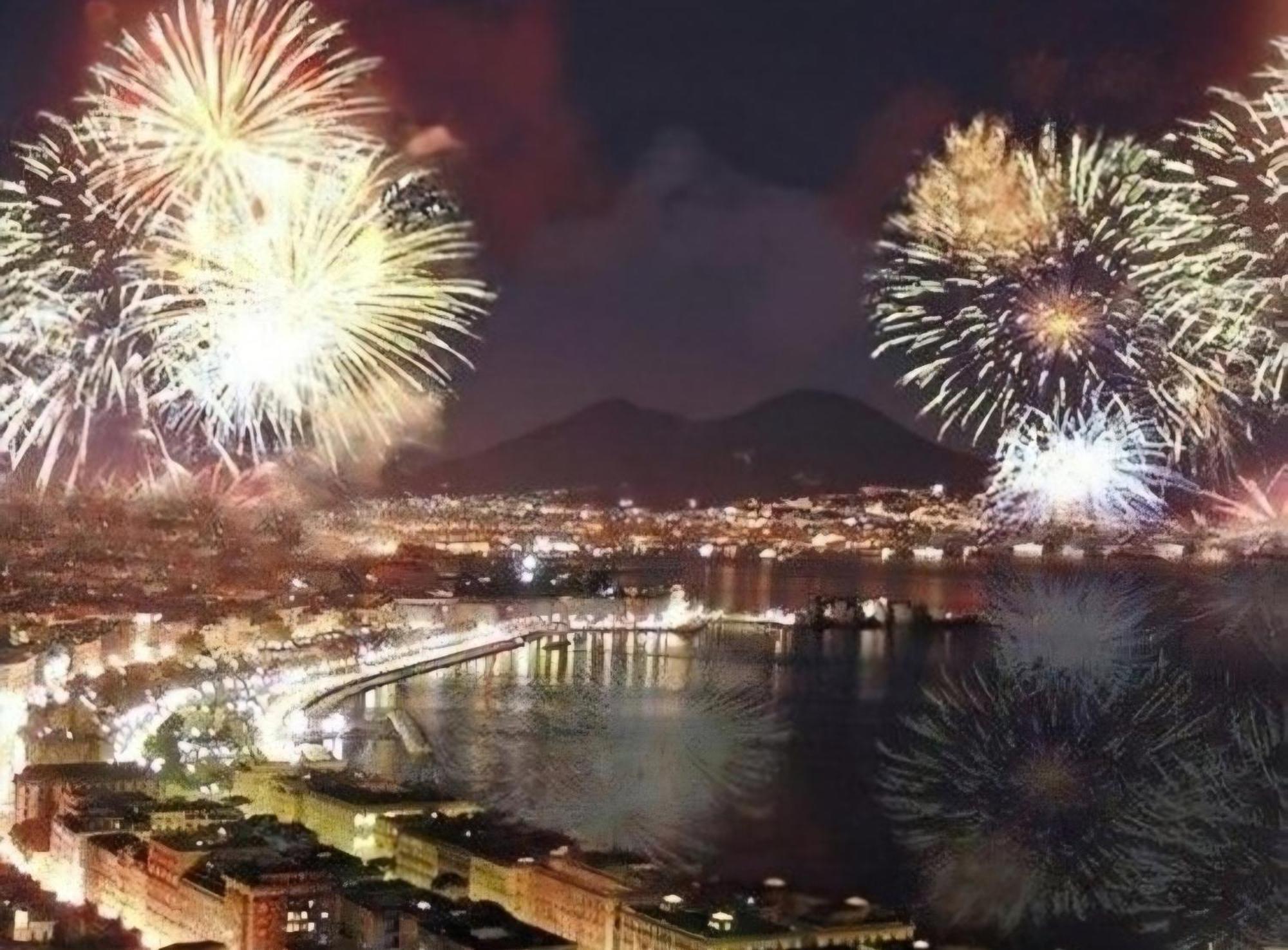 Napoli Sottosopra Chiaia Apartment Exterior foto